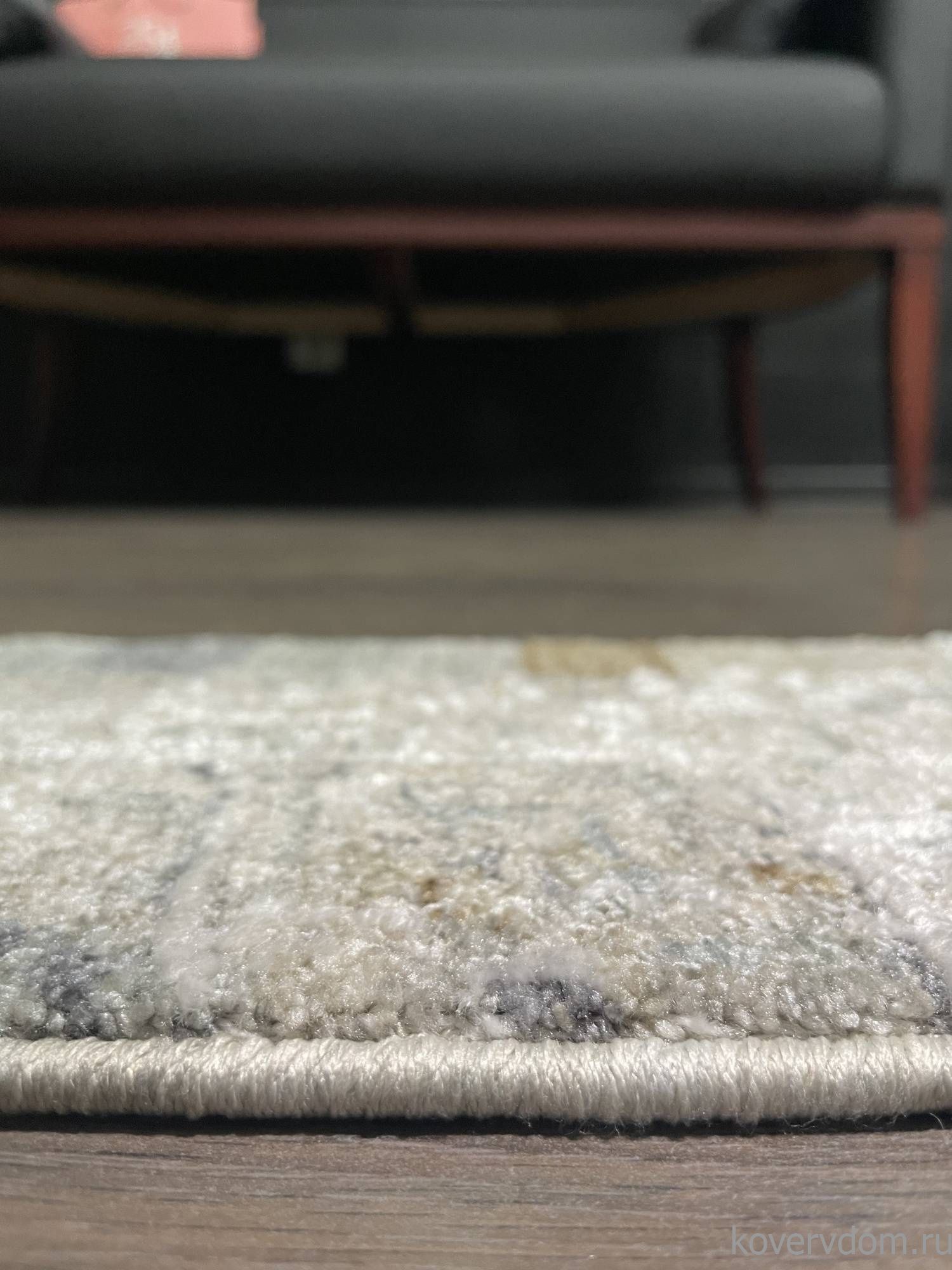 Ковер INDIRA L0605A LIGHT GRAY