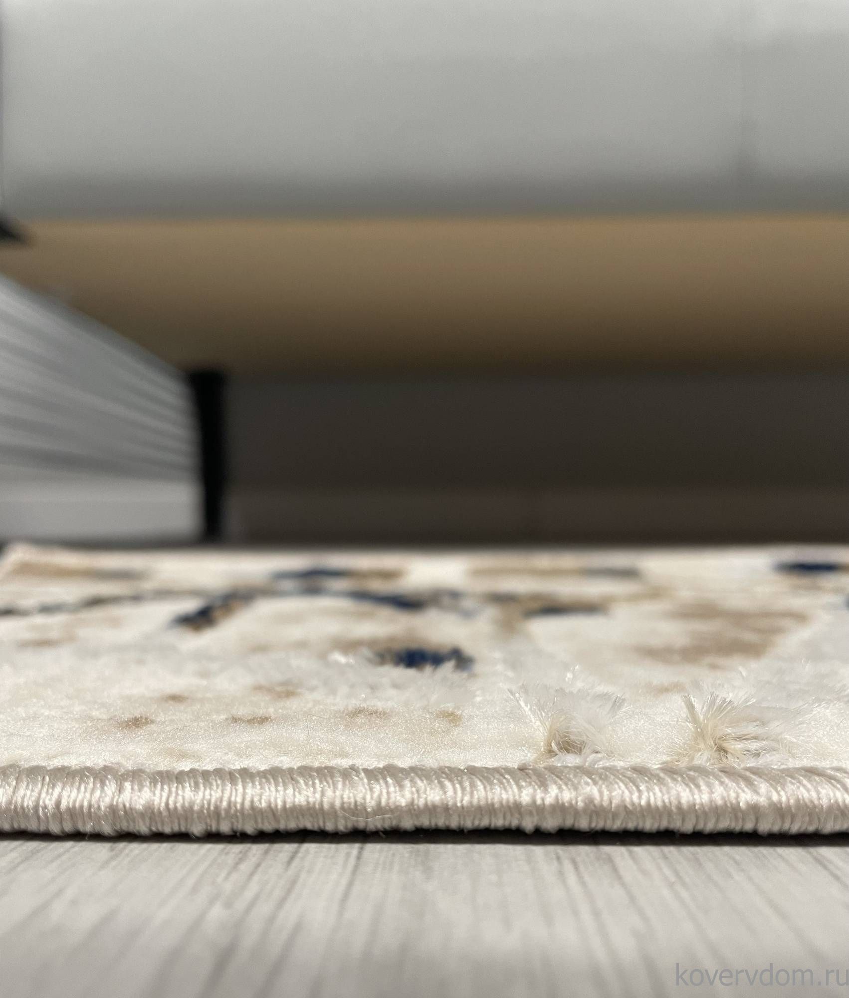 Ковер ANTEP O1699 630 CREAM / BLUE Ковер ANTEP O1699 630 CREAM / BLUE